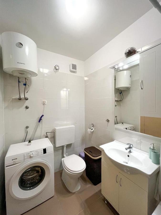 Apartman Milla Макарська Екстер'єр фото