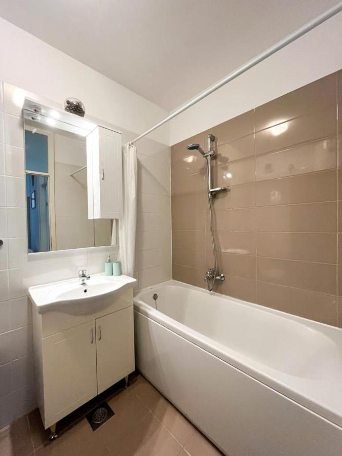 Apartman Milla Макарська Екстер'єр фото